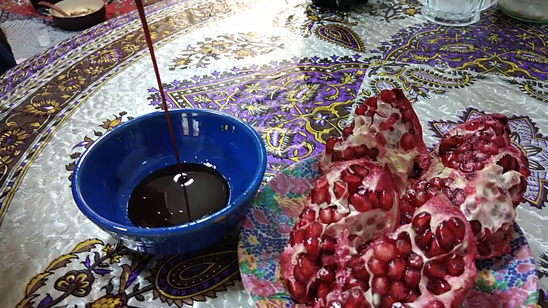 خرید و قیمت رب انار محلی (1کیلو و300گرم) درجه1 از غرفه محلی جات رحیمی