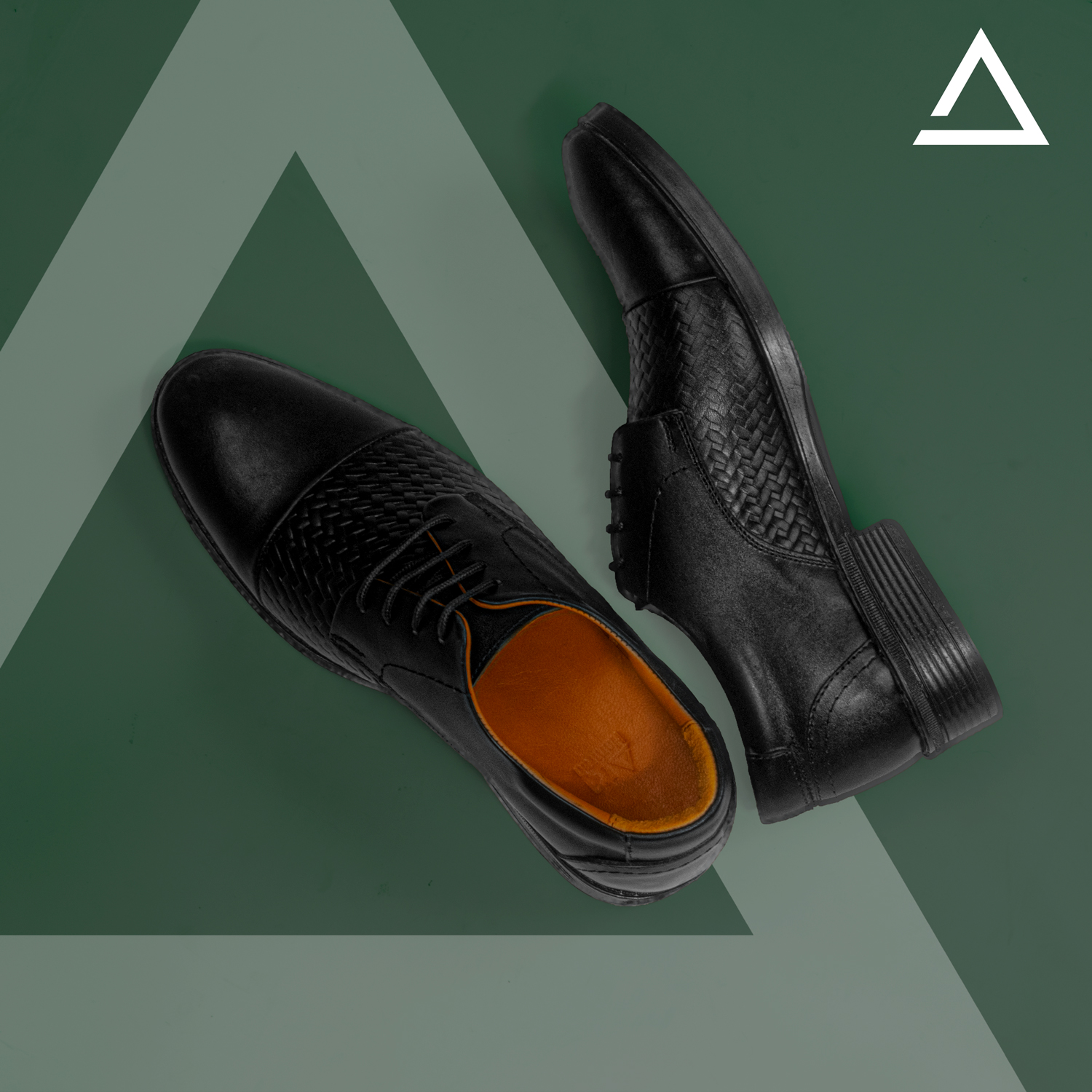 ✓ قیمت و مشخصات کفش مردانه چرم آراهمراه مدل ARAHA01 - زیراکو ✓