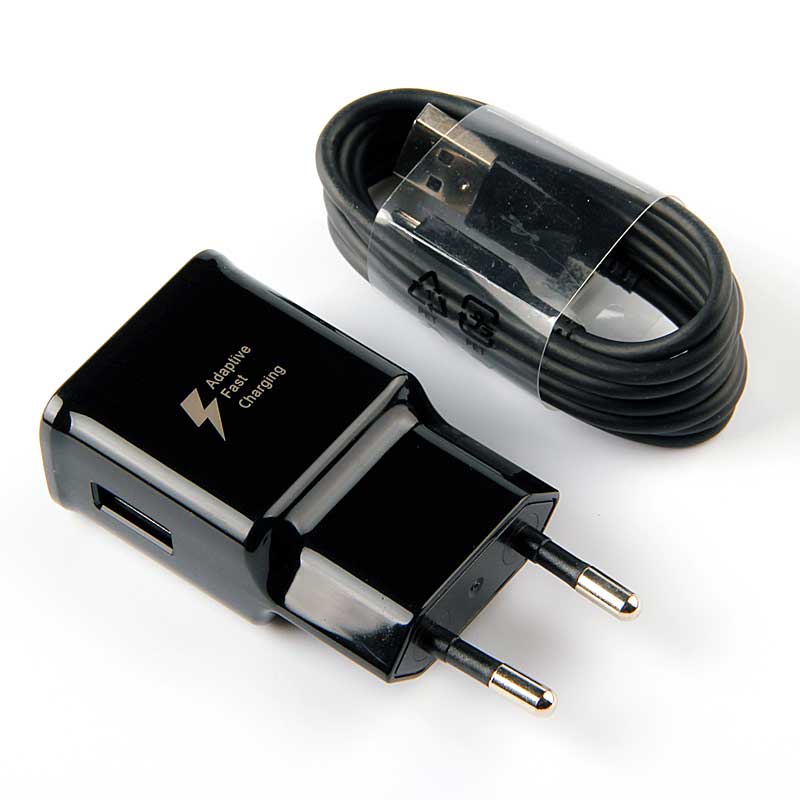 قیمت و خرید شارژر دیواری سامسونگ مدل S 10 به همراه کابل تبدیل USB-C