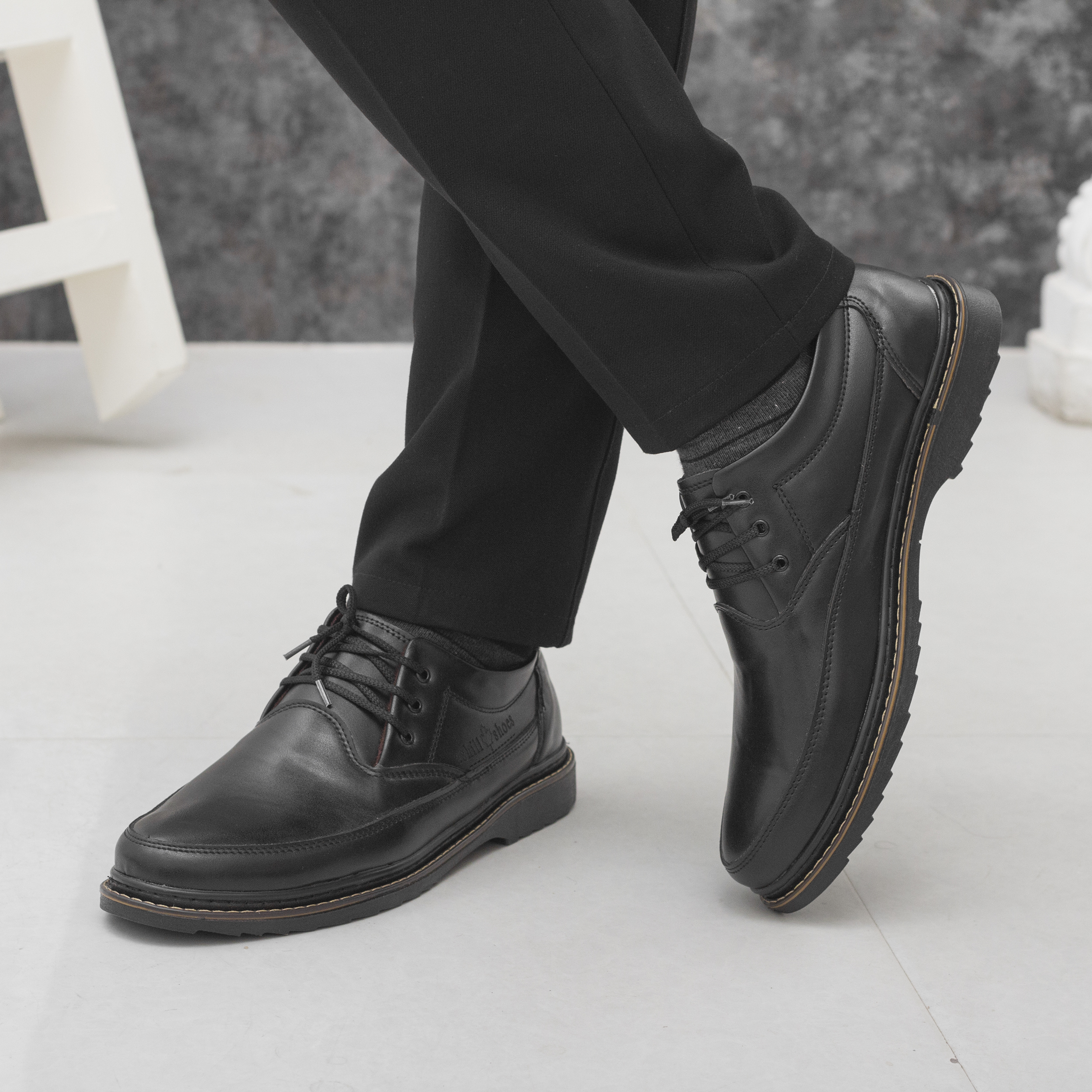 خرید آنلاین و قیمت کفش مردانه مدل سورین بندی کد arya رنگ مشکی [ ۱۴۰۲ ] |وکسی