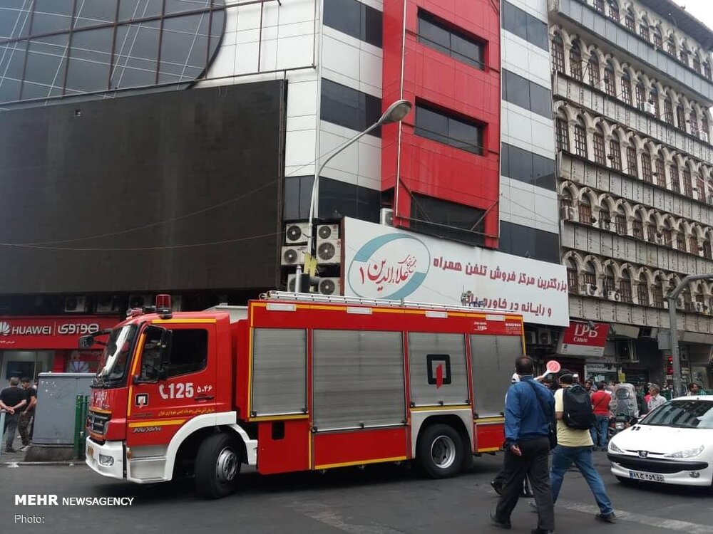 جزئیات آتش سوزی در پاساژ علاءالدین - خبرگزاری مهر | اخبار ایران و جهان |Mehr News Agency