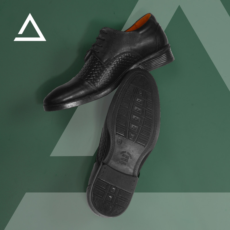 قیمت و خرید کفش مردانه چرم آراهمراه مدل ARAHA01