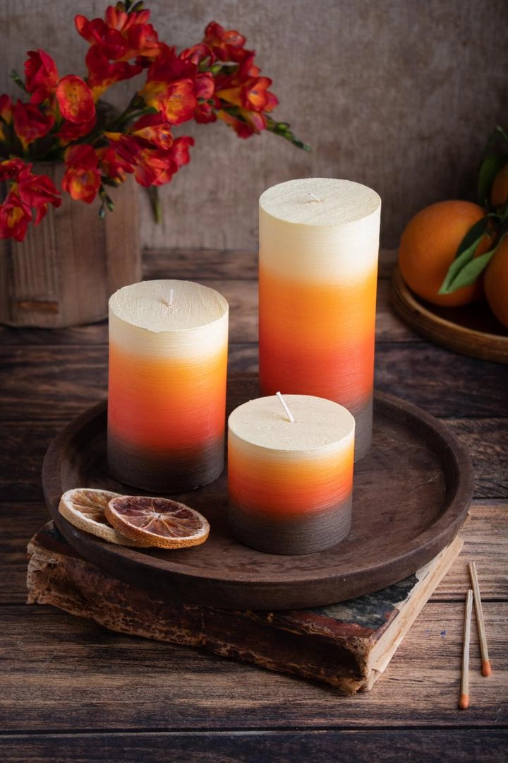 خرید شمع متالیک سه رنگ استوانه ای از شمع ایمپریال | ست شمع ایمپریال کندل